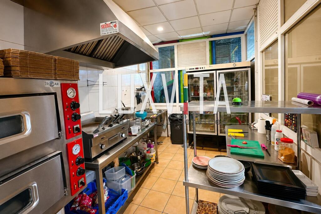 Oportunidad de Traspaso: Restaurante con Terraza en Valle Sa - foto 5