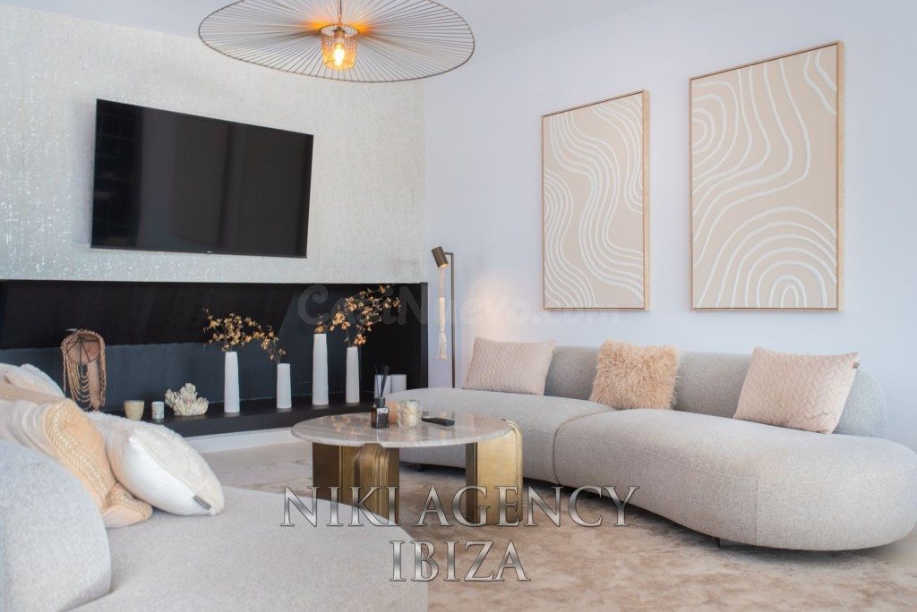 Casa-Chalet en Venta en Santa Eularia Des Riu Baleares - foto 3