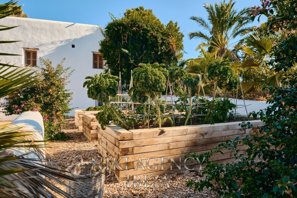 Casa-Chalet en Venta en Santa Eularia Des Riu Baleares - foto 2