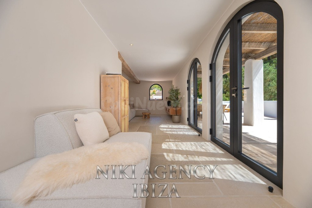 Casa-Chalet en Venta en Santa Eularia Des Riu Baleares - foto 4