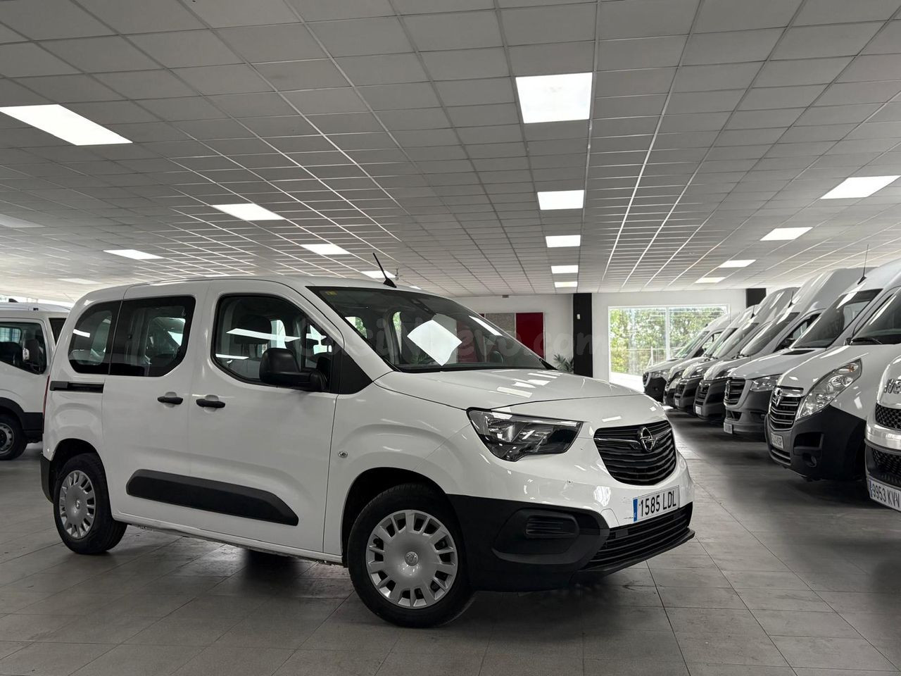 Opel Combo LIFE 1.5 combi 5 5 PLAZAS
