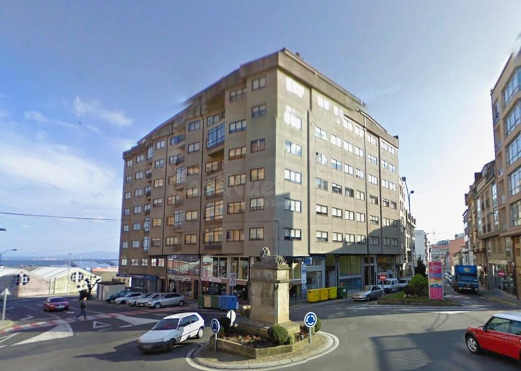 Piso en venta en Ribeira. ALQUILADO. No se Puede Visitar.