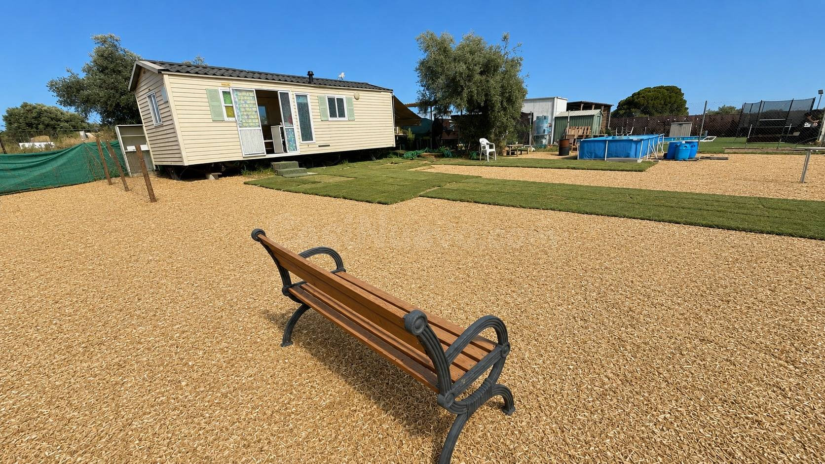 PARCELA RÚSTICA DE 500 m2 CON MOBILE HOME Y PISCINA EN DOS H - foto 2