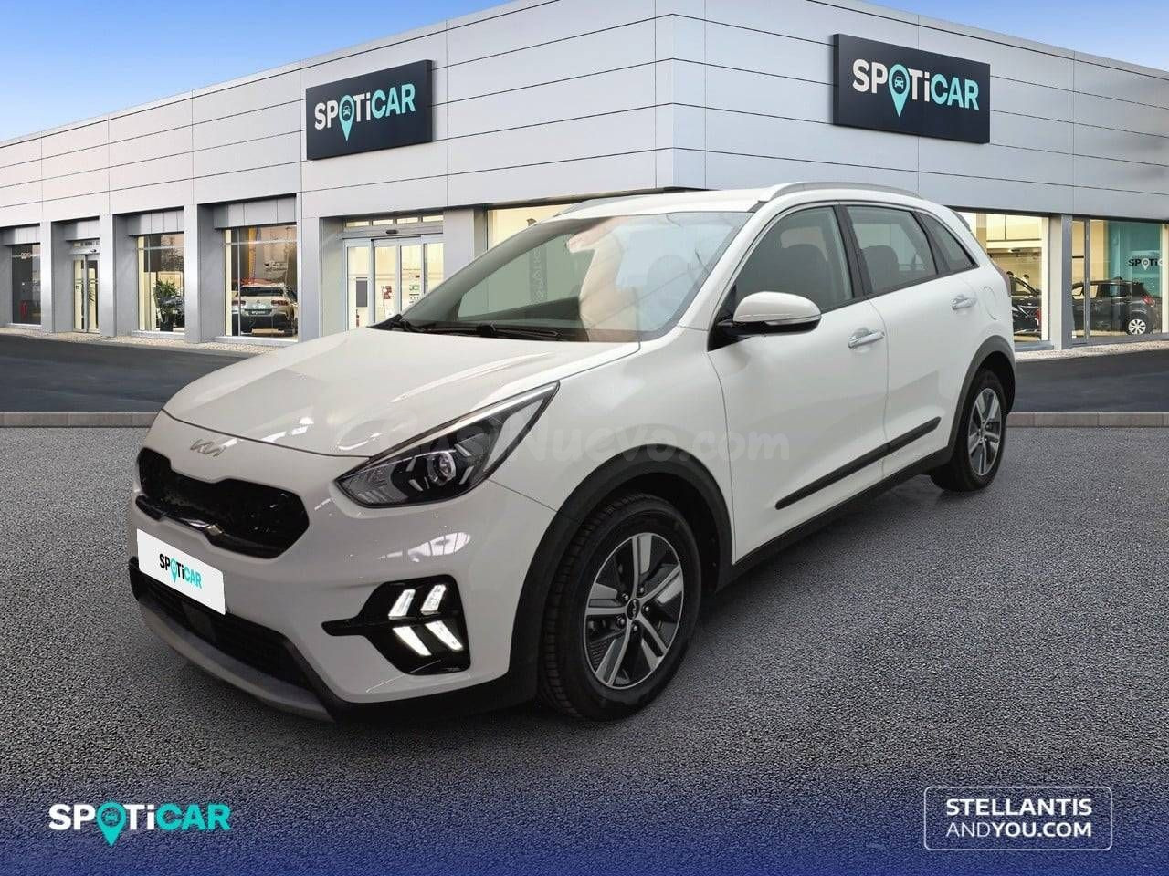Kia Niro 1.6 GDi HEV 104kW (141CV) Drive