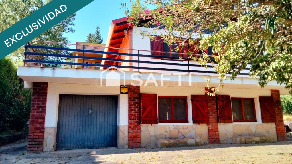 TU REFUGIO SOÑADO! CASA CON PISCINA Y JARDÍN EN PIERA - foto 2