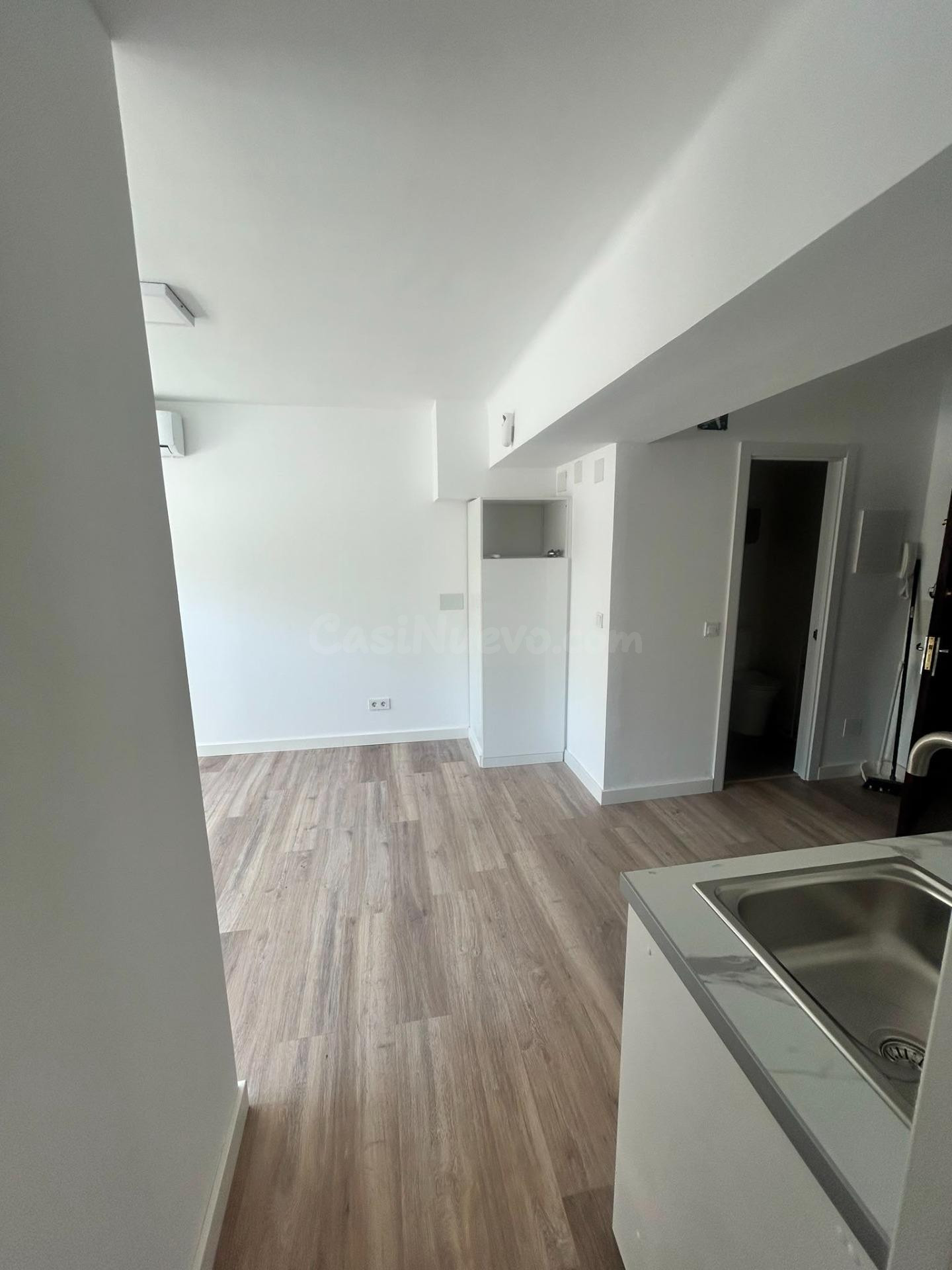Local reformado con posibilidad de cambio de uso a vivienda  - foto 4