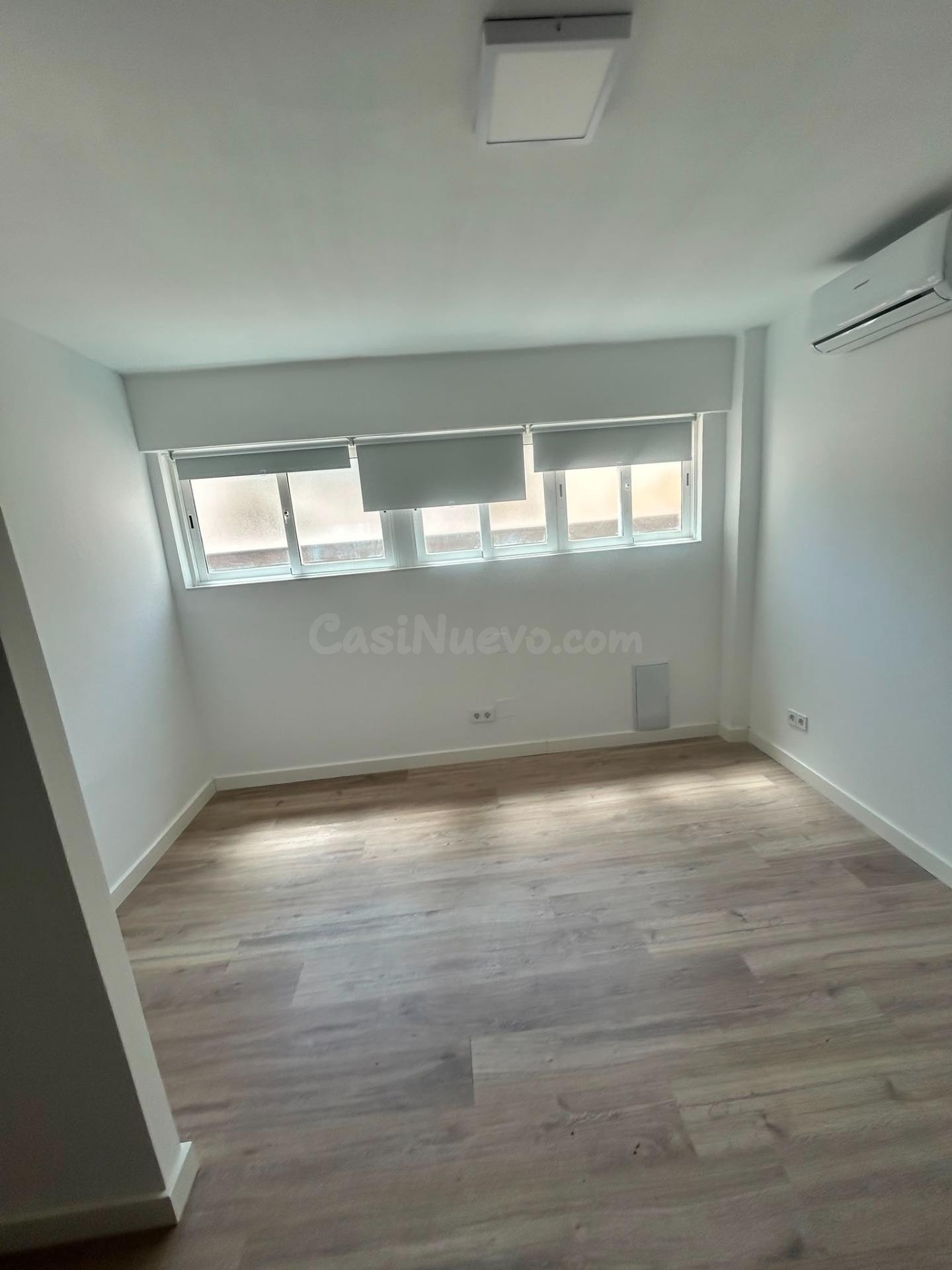 Local reformado con posibilidad de cambio de uso a vivienda  - foto 5