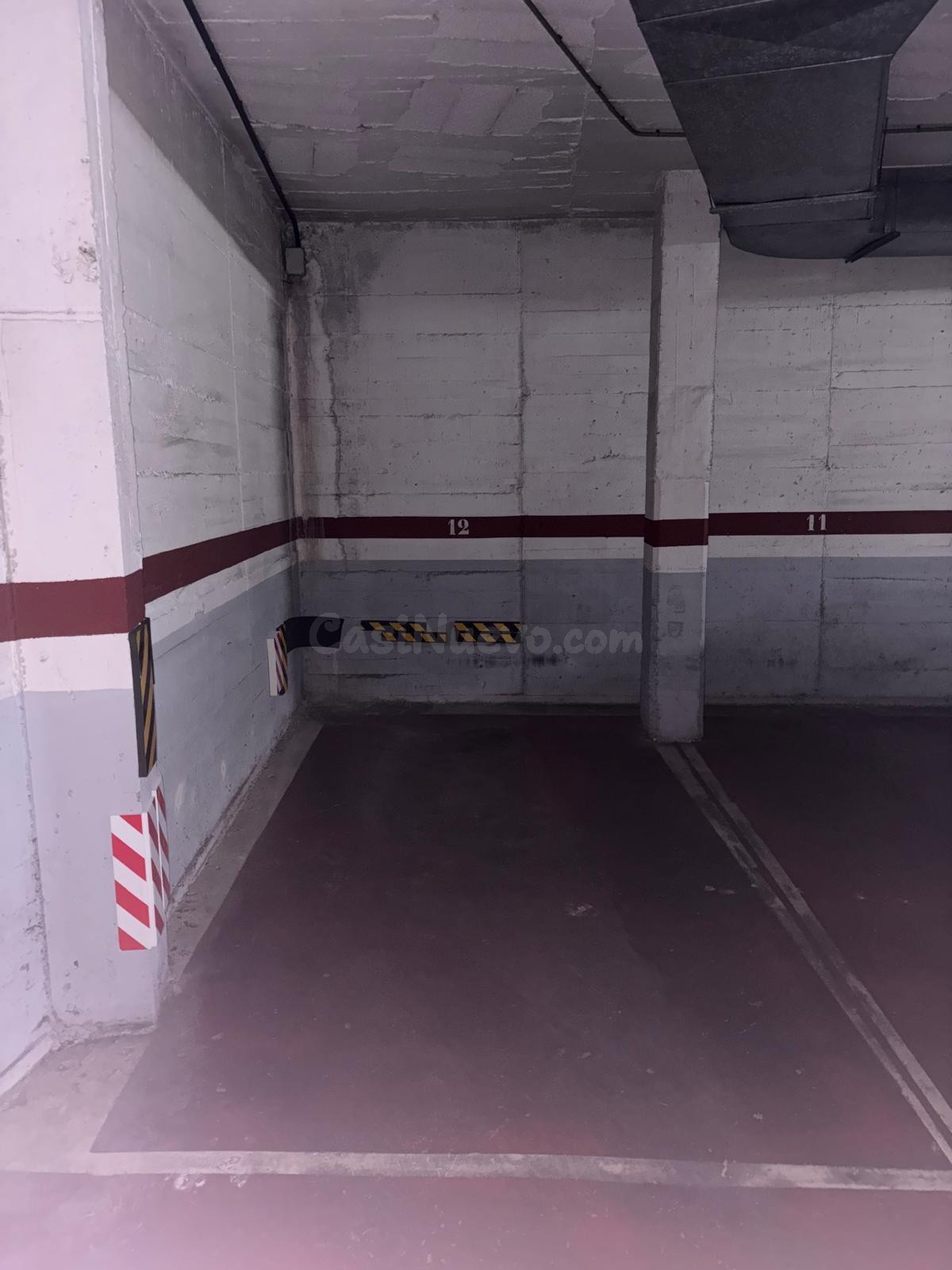 Plazas de garaje en venta en Carrer Fra Juníper Serra | Son  - foto 3