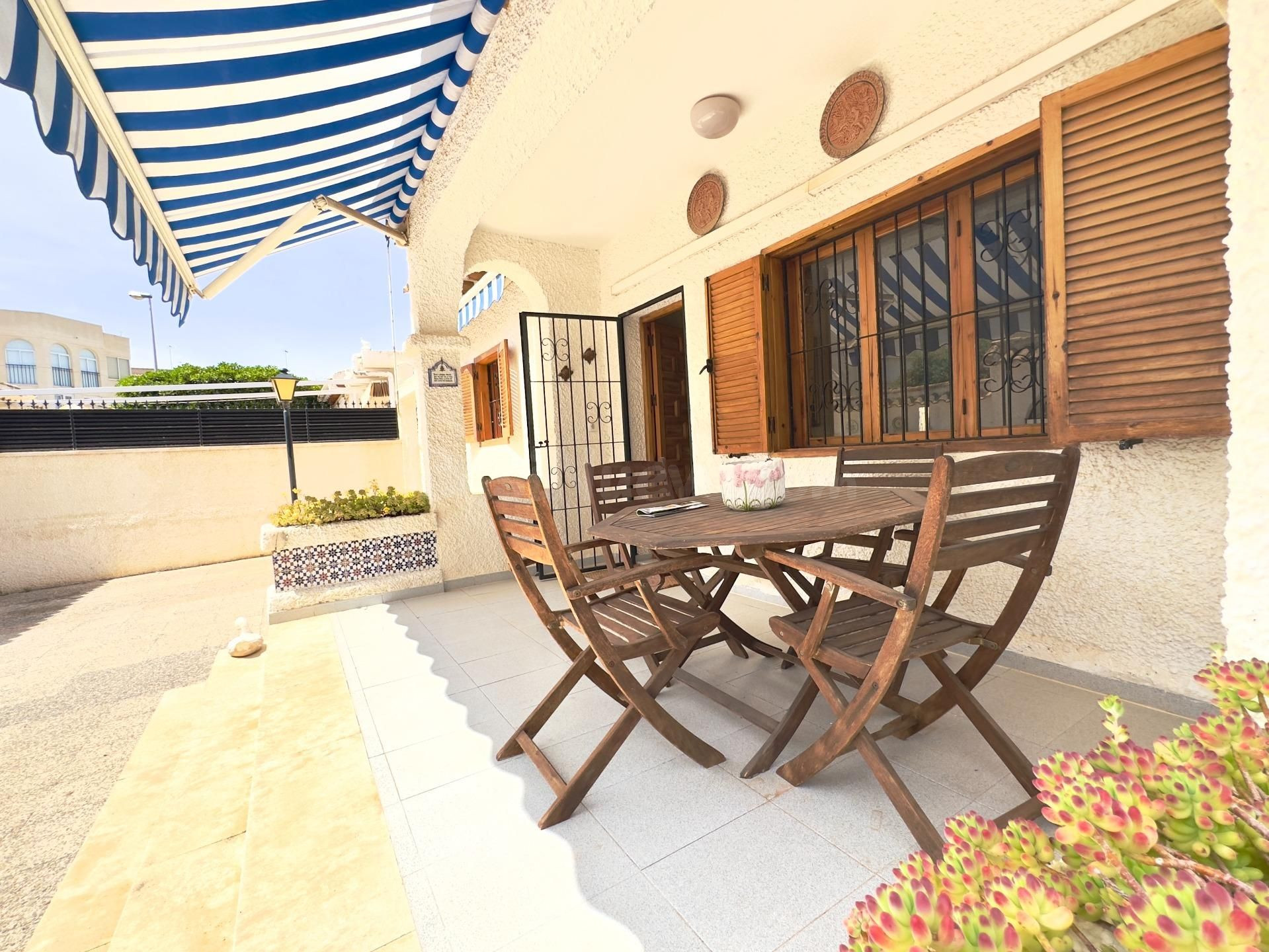 Villa 3 habitaciones 144m² en venta - MUY CERCA DE LA PLAYA - foto 2