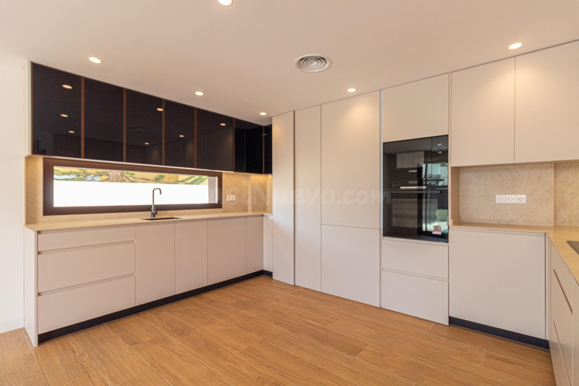 Villa 3 habitaciones 162m² en venta - LA PUNTICA - foto 4