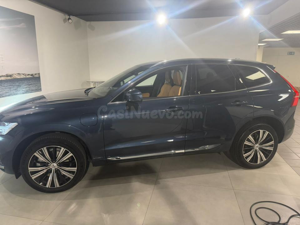 Volvo  XC60 Ultra, T6 AWD Híbrido enchufable, Eléctrico/Gasolina, Bright, 59.900€