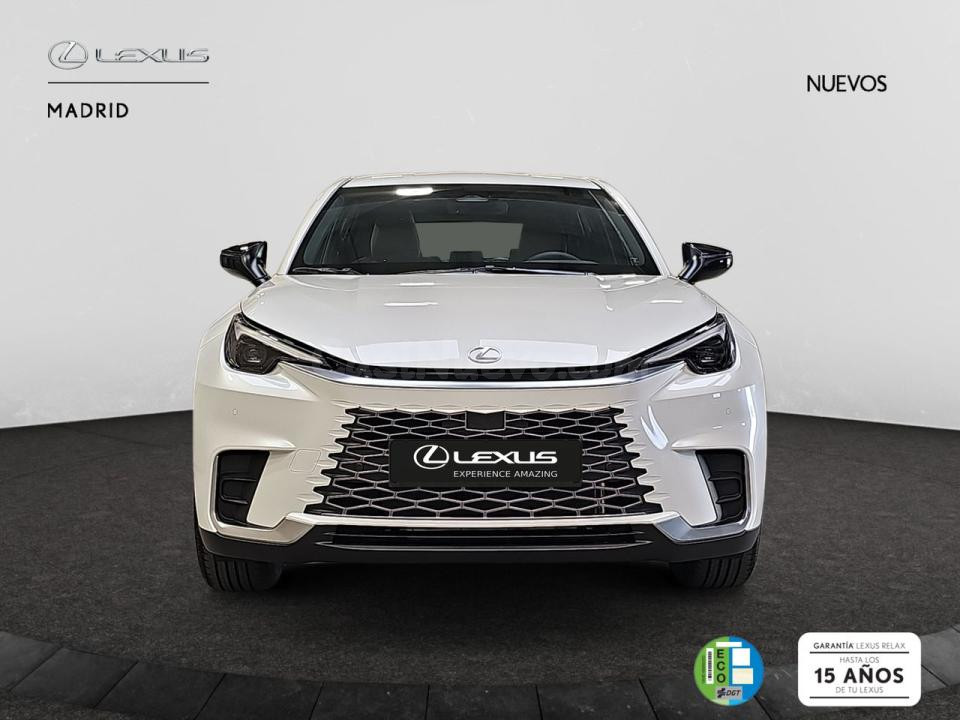 Lexus LBX