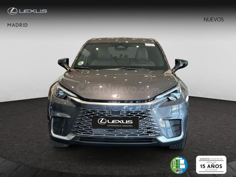 Lexus LBX