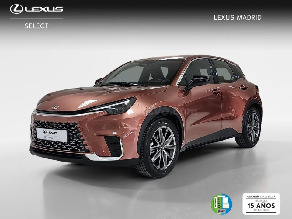 Lexus LBX