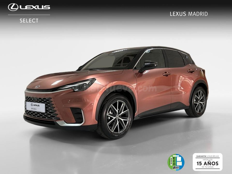 Lexus LBX