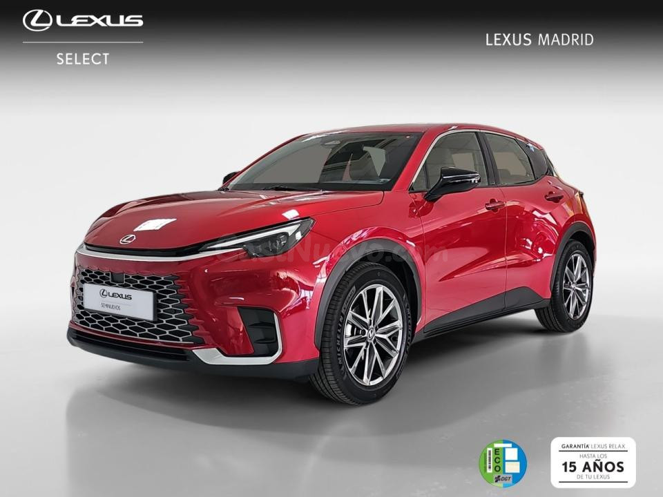 Lexus LBX