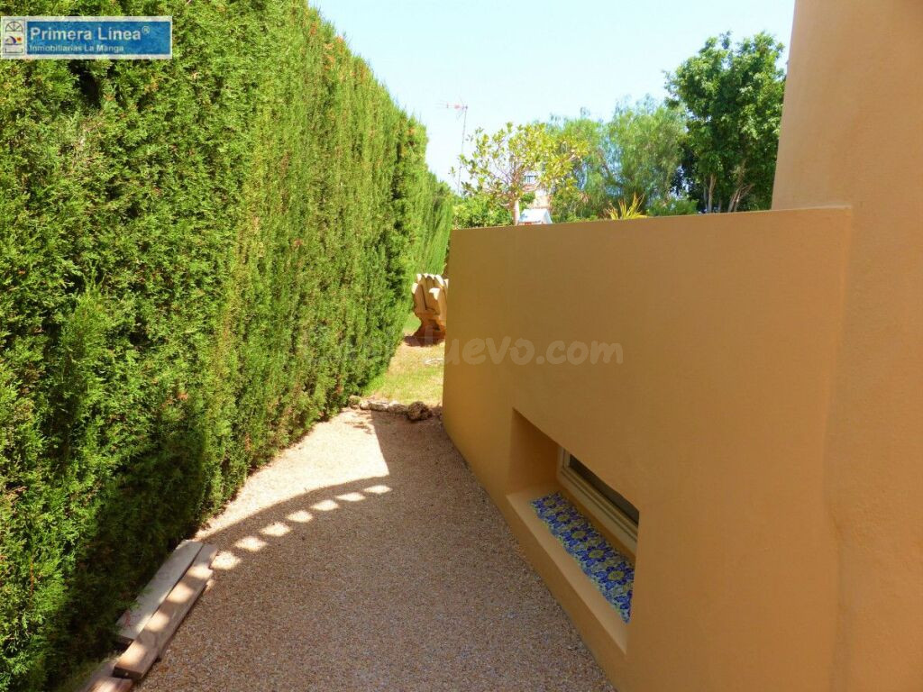 Venta de chalet en Playa Honda - foto 2