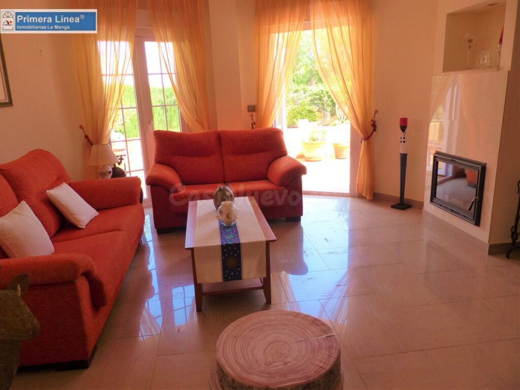 Venta de chalet en Playa Honda - foto 4