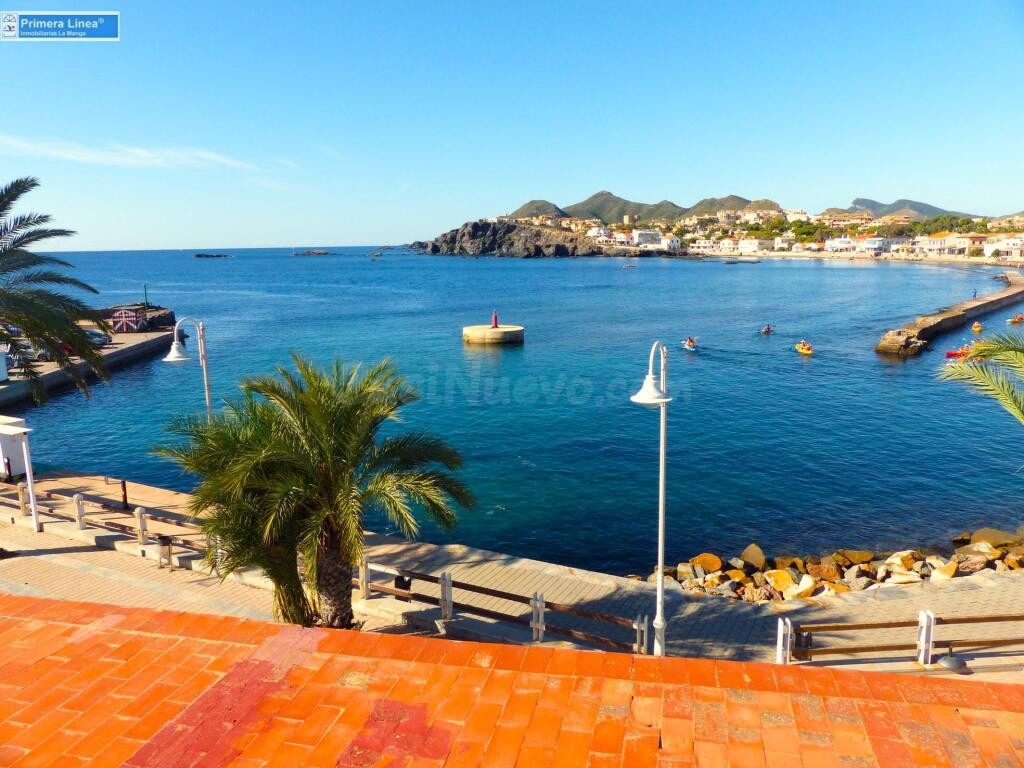 Venta de casa en 1º línea de Mar Mediterráneo en Cabo de Pal - foto 3