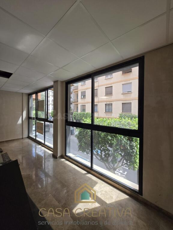 DESPACHO EN VENTA EN CASTELLÓN – 150 m2 DIÁFANOS – EXCELENTE - foto 2