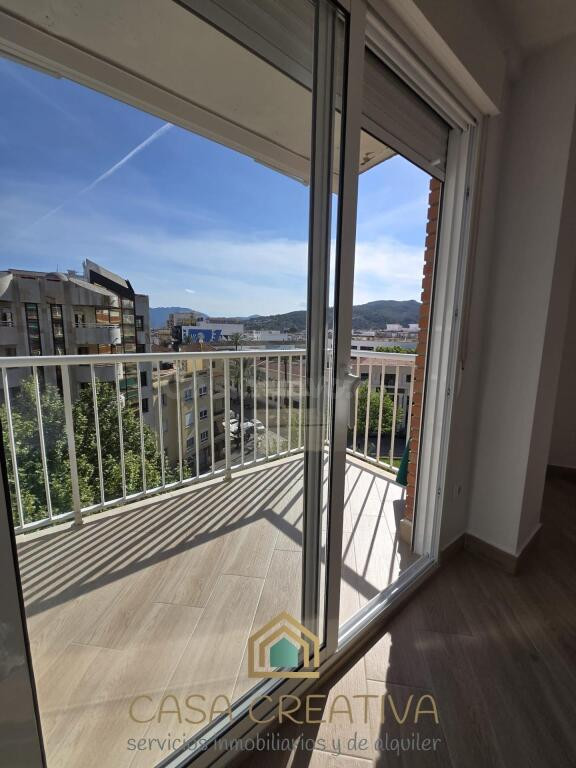 PISO EN ALQUILER EN GANDIA – A ESTRENAR, CON TERRAZAS – 1.30 - foto 4