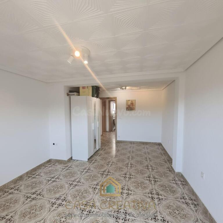 PISO EN VENTA EN VALENCIA – TOTALMENTE AMUEBLADO Y LISTO PAR - foto 4