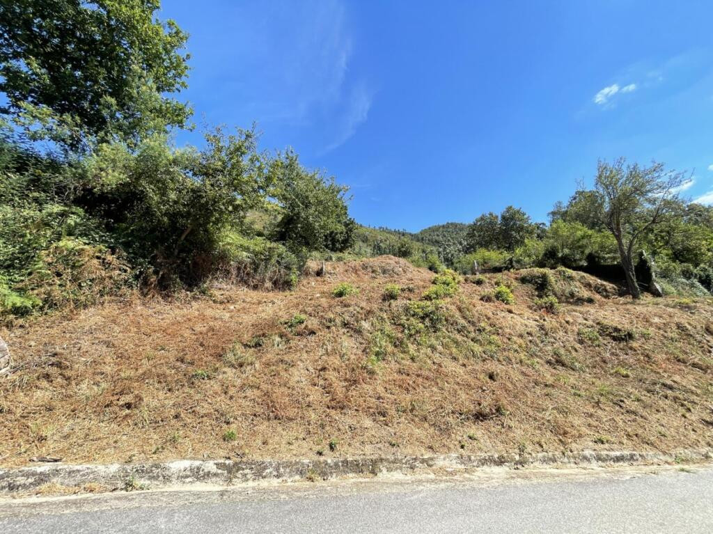 Magnifico terreno con proyecto en Mos - foto 4