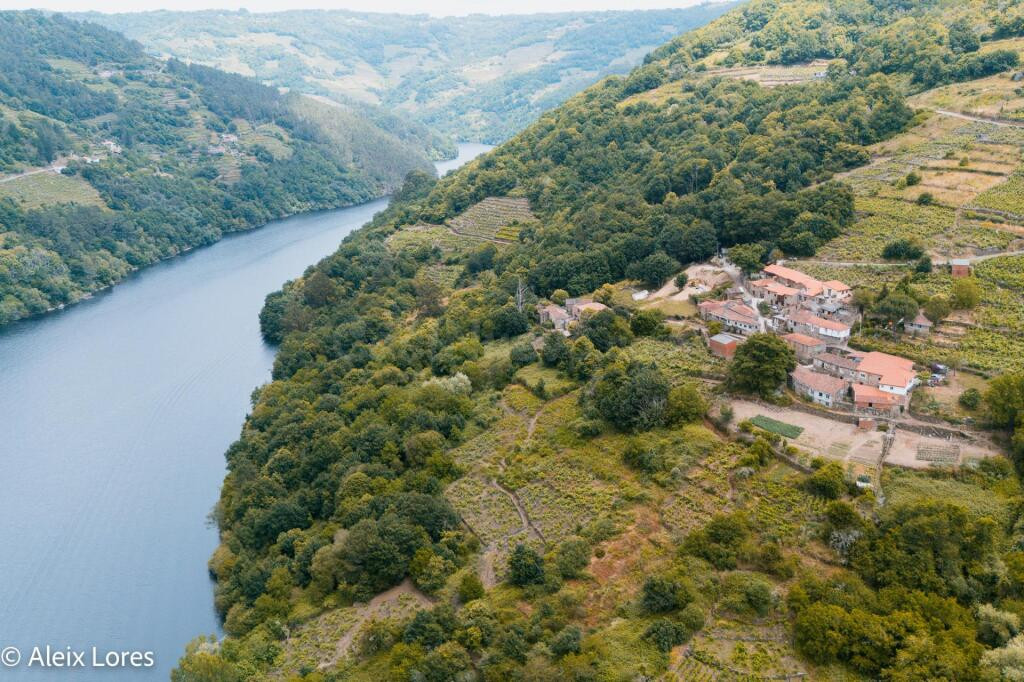 INVERSIÓN EN PLENO CORAZÓN DE LA RIBEIRA SACRA