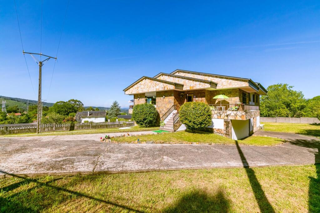 Casa o Chalet Independiente en A Hermida (Covelo) - foto 2