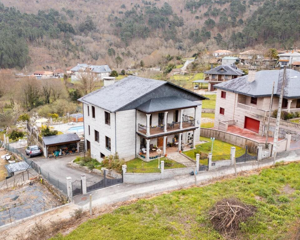 Un hogar de ensueño en Padrenda: lujo, naturaleza y exclusividad