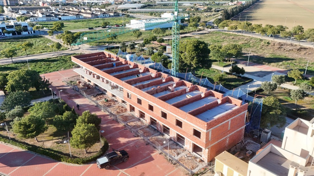 Viviendas adosadas de nueva construcción en Pilar de la Hora - foto 5