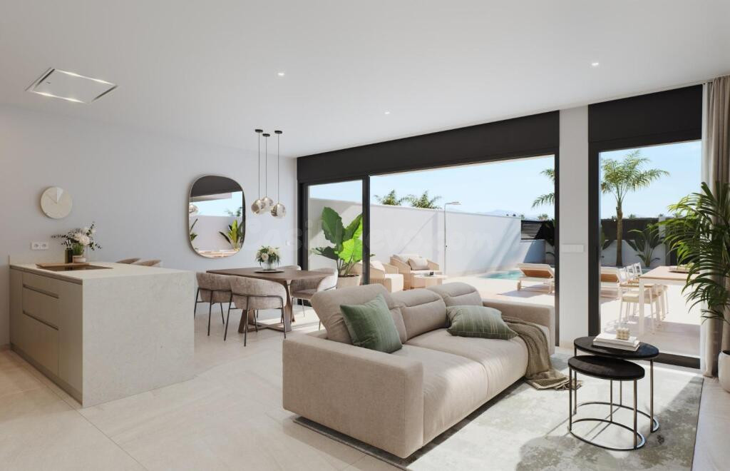 Villas de Obra Nueva con Piscina Privada en San Pedro del Pinatar