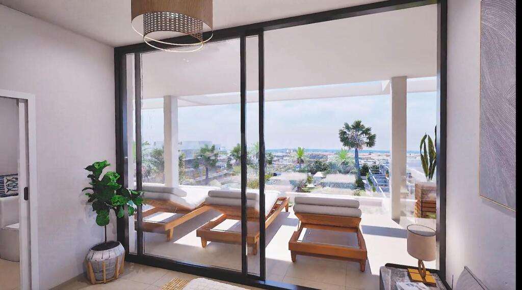 Apartamentos y Áticos de Obra Nueva a Pocos Metros de la Pla - foto 5