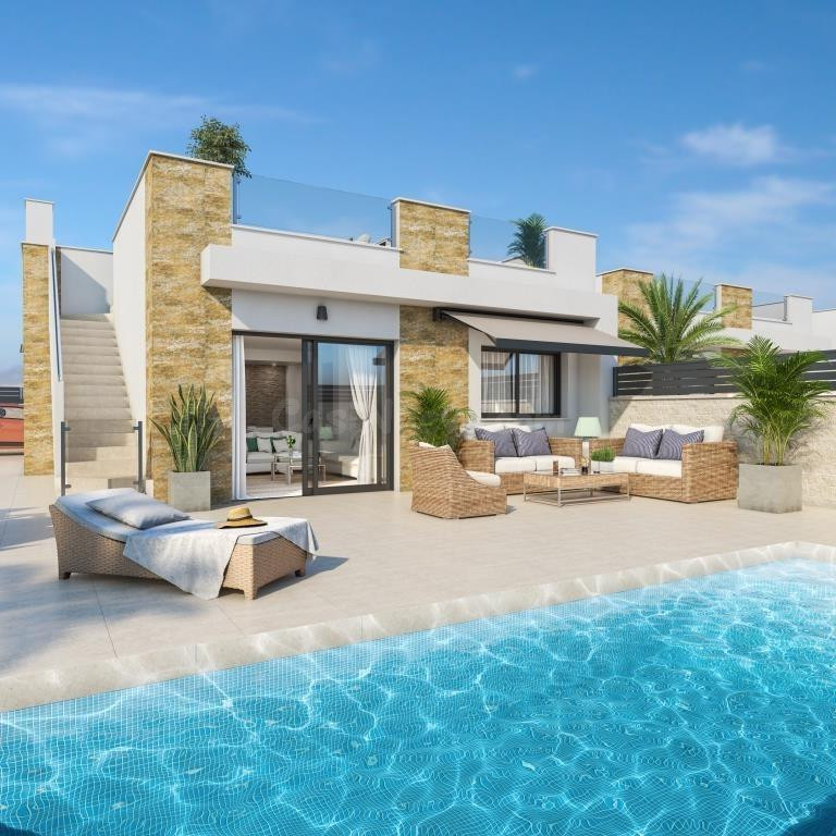 Villas de Obra Nueva con Piscina Privada en Oasis de La Mari - foto 5