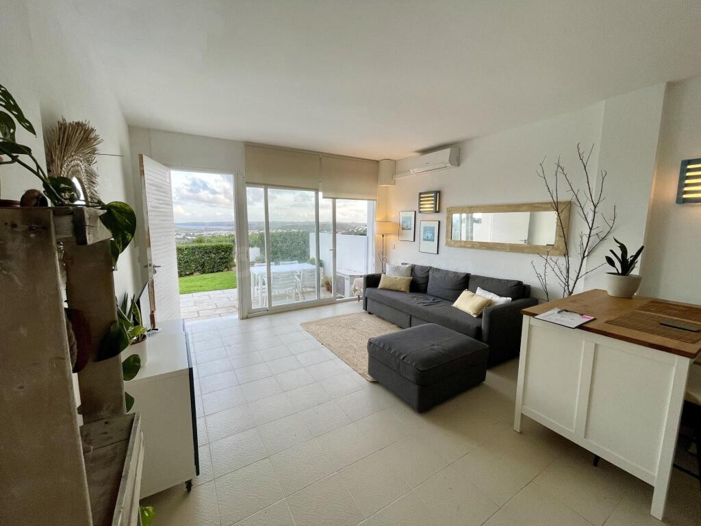 Apartamento con vistas al mar y al Faro de Favàritx en Coves - foto 5