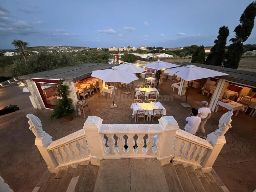 Se Traspasa Magnífico Restaurante en Finca Rustica con Fantá - foto 2