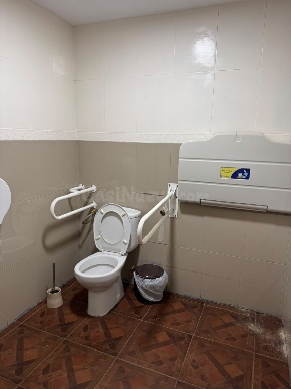 Local comercial en Alquiler en Reus Tarragona - foto 3