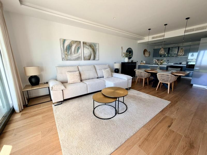 Apartamento en Alquiler en San Roque Cádiz - foto 4