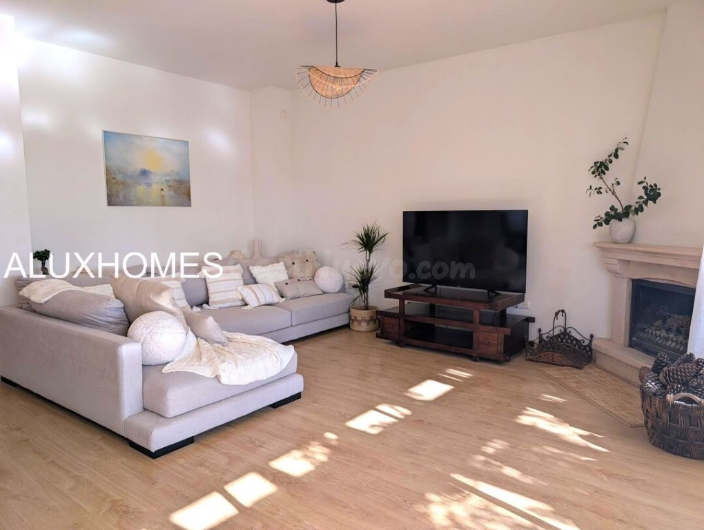 Casa de pueblo en Venta en Linea De La Concepcion, La Cádiz - foto 4