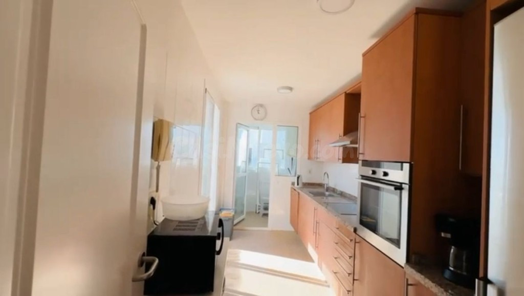Apartamento en Alquiler en San Roque Cádiz - foto 4