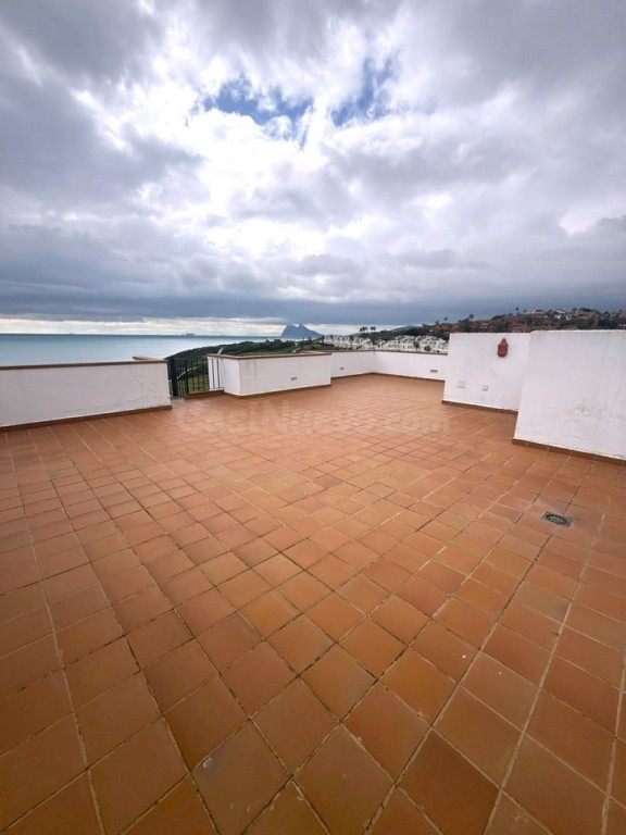 Ático en Venta en San Roque Cádiz - foto 4
