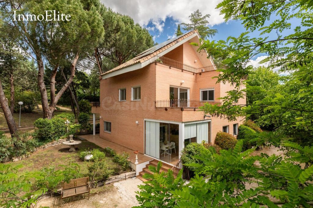 Chalet Independiente en Villanueva Del Pardillo
