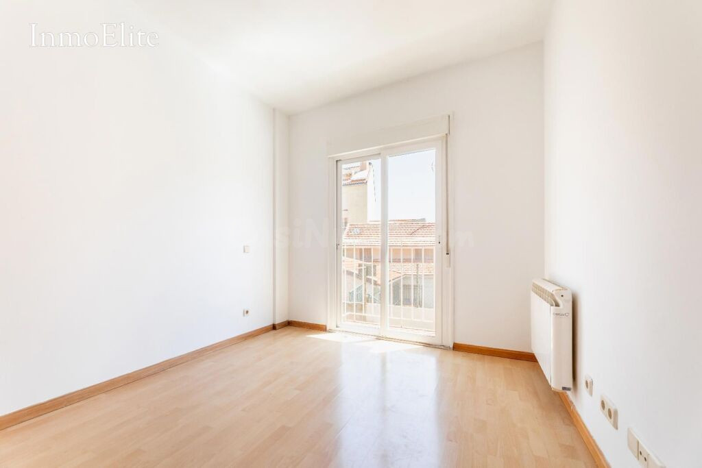 Piso en Madrid - foto 4