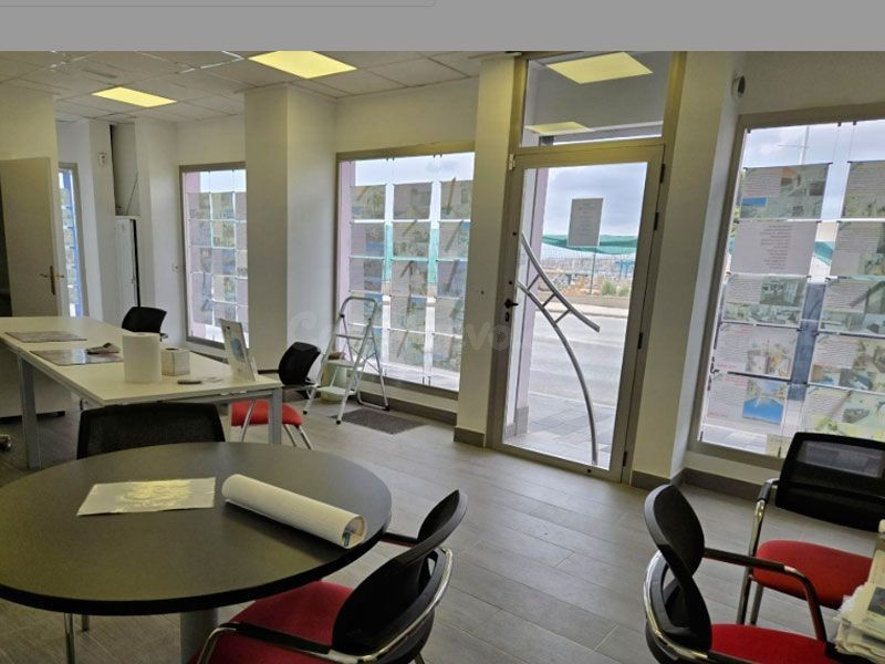 Local comercial en Venta en Torrevieja Alicante