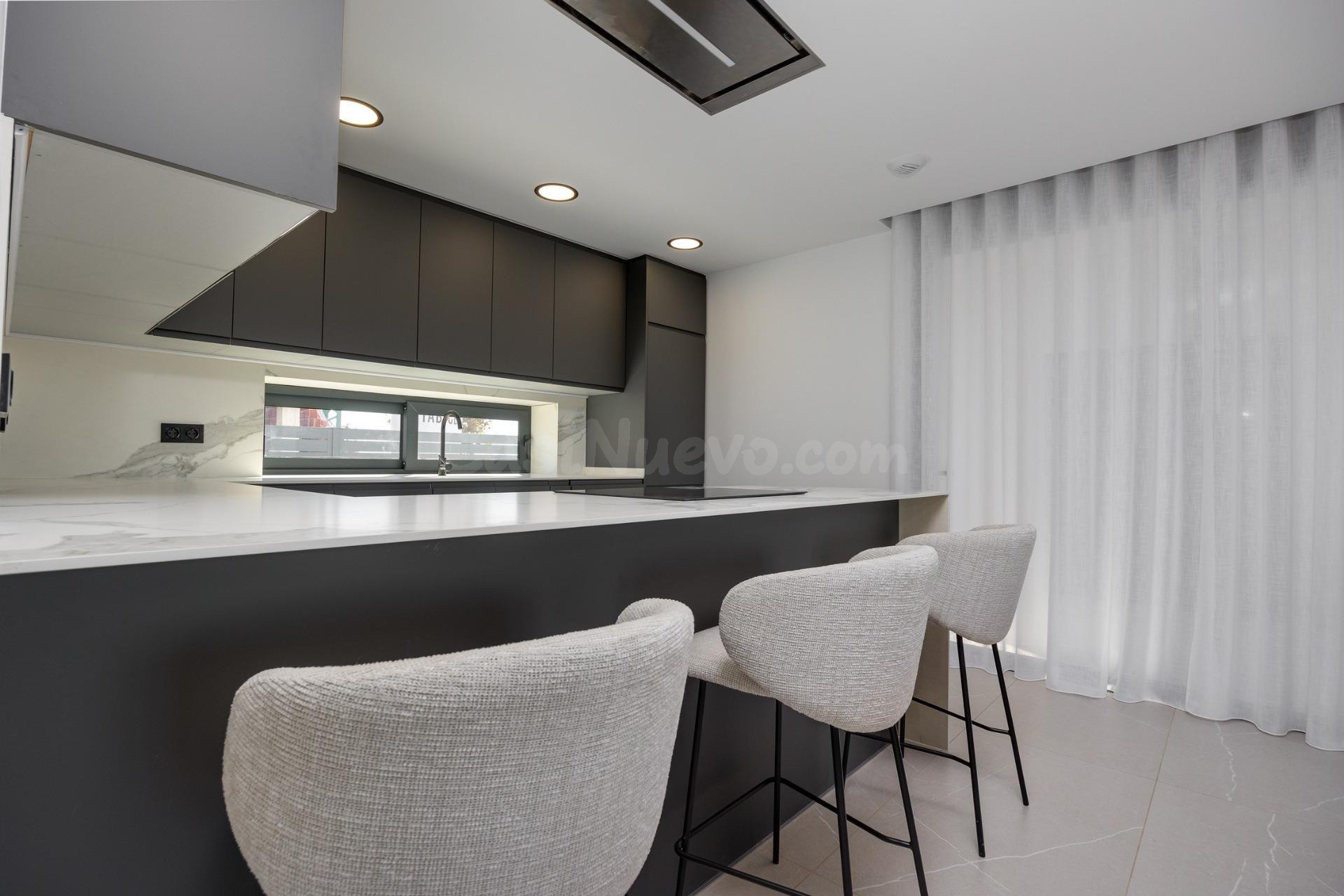 Nueva Promoción de villas en Torrevieja, a 2 km del Mar - foto 5