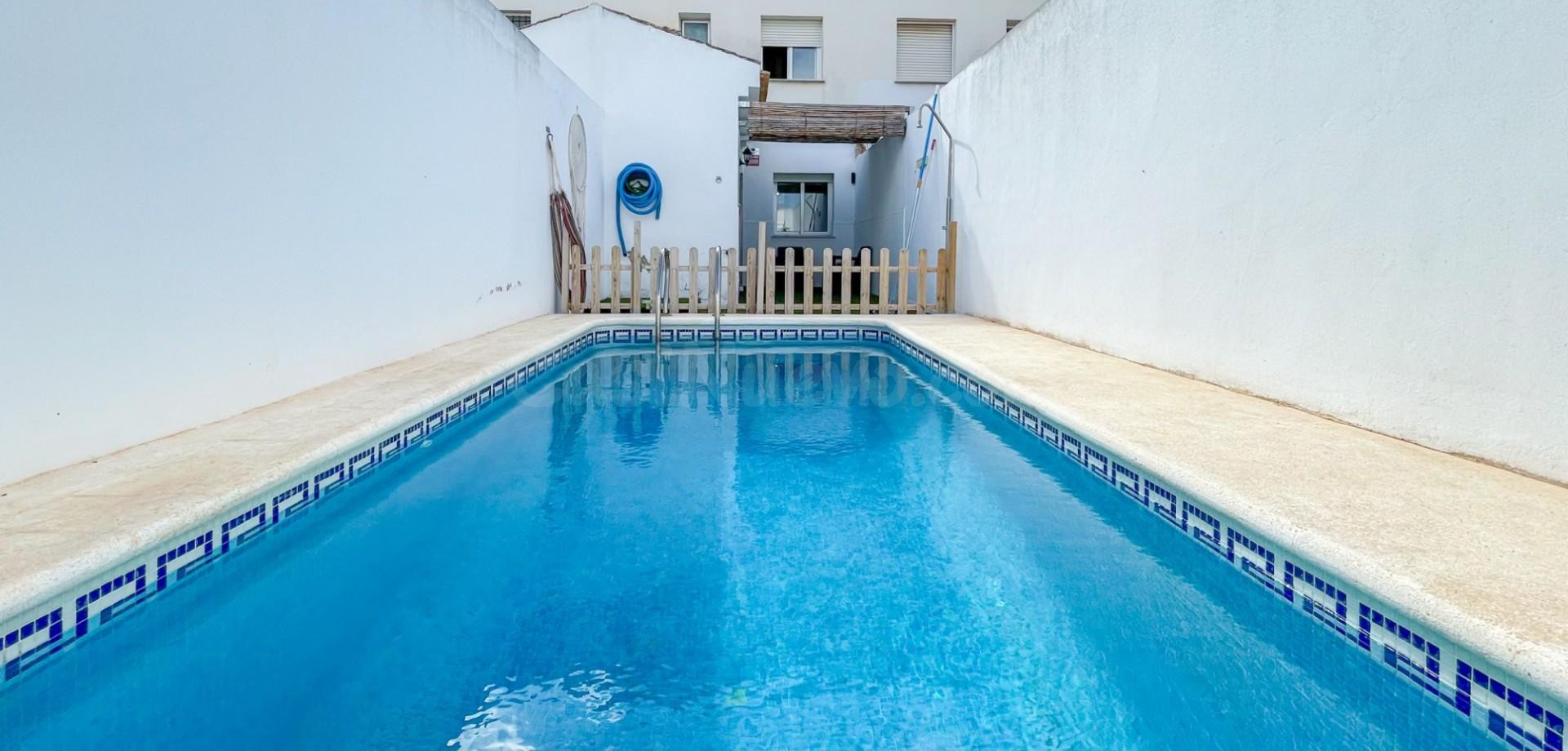 Adosado 4 habitaciones 180m² en venta - Santiago de la Riber - foto 2