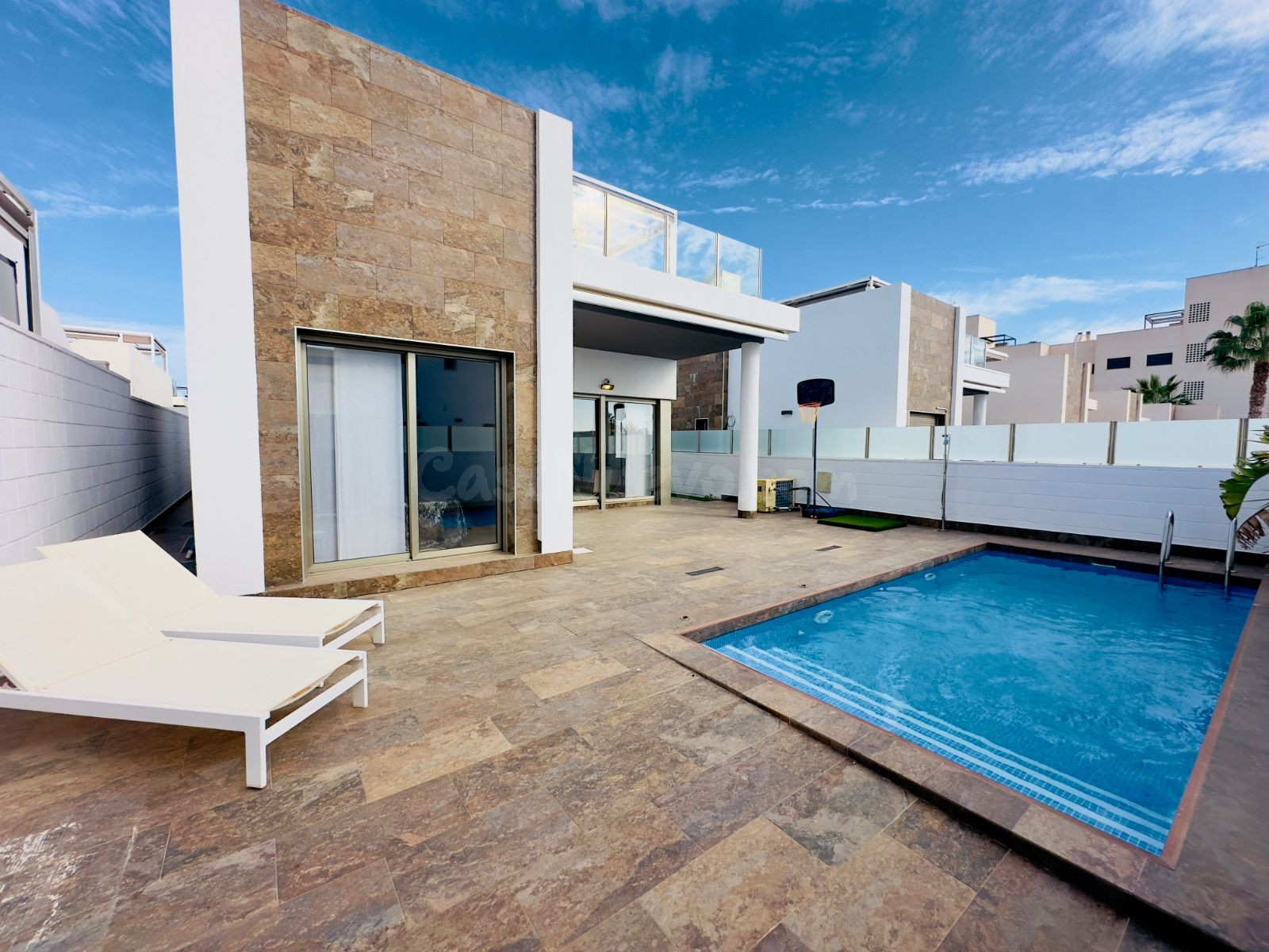 Villa 5 habitaciones 221m² en venta - Montezenia - foto 2