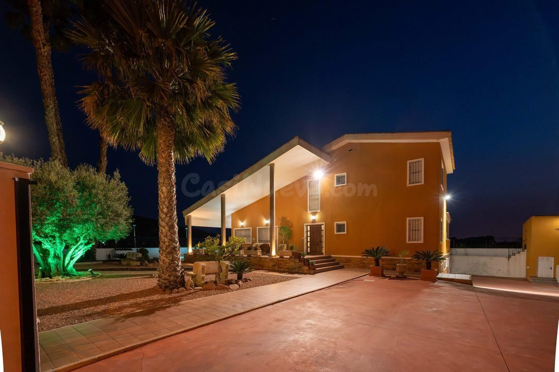 Chalet 5 habitaciones 500m² en venta - Desamparados-Hurchill - foto 3