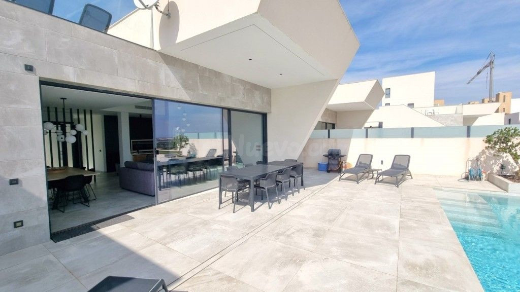 Chalet 4 habitaciones 120m² en venta - Ciudad Quesada - foto 4