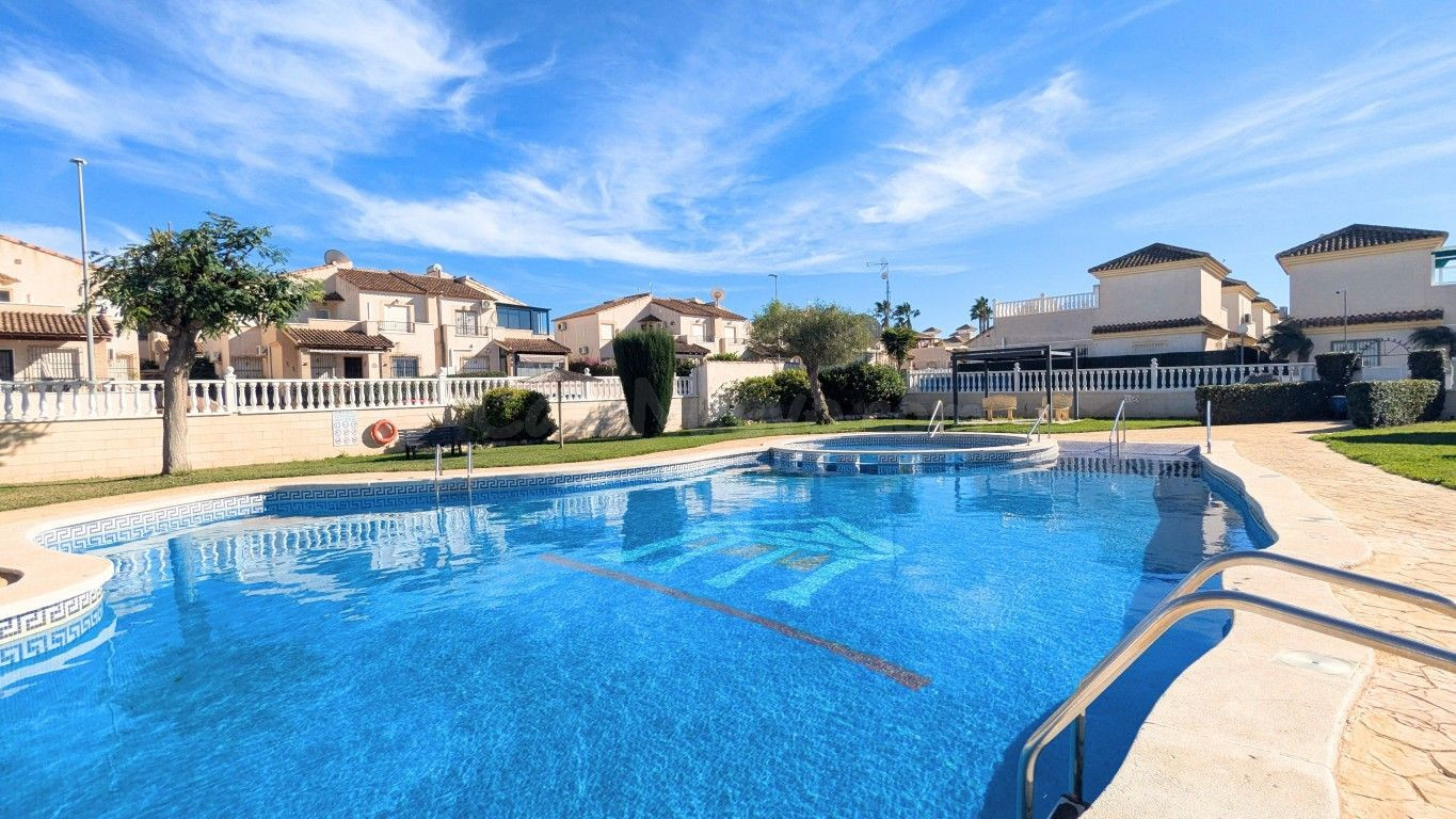 Chalet 3 habitaciones 93m² en venta - Costa blanca sur - foto 2
